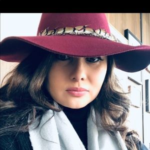 Burgundy Hat w/ feather detailing